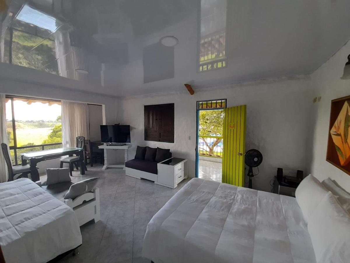 Hotel Campestre Los Nogales Quimbaya Exterior photo