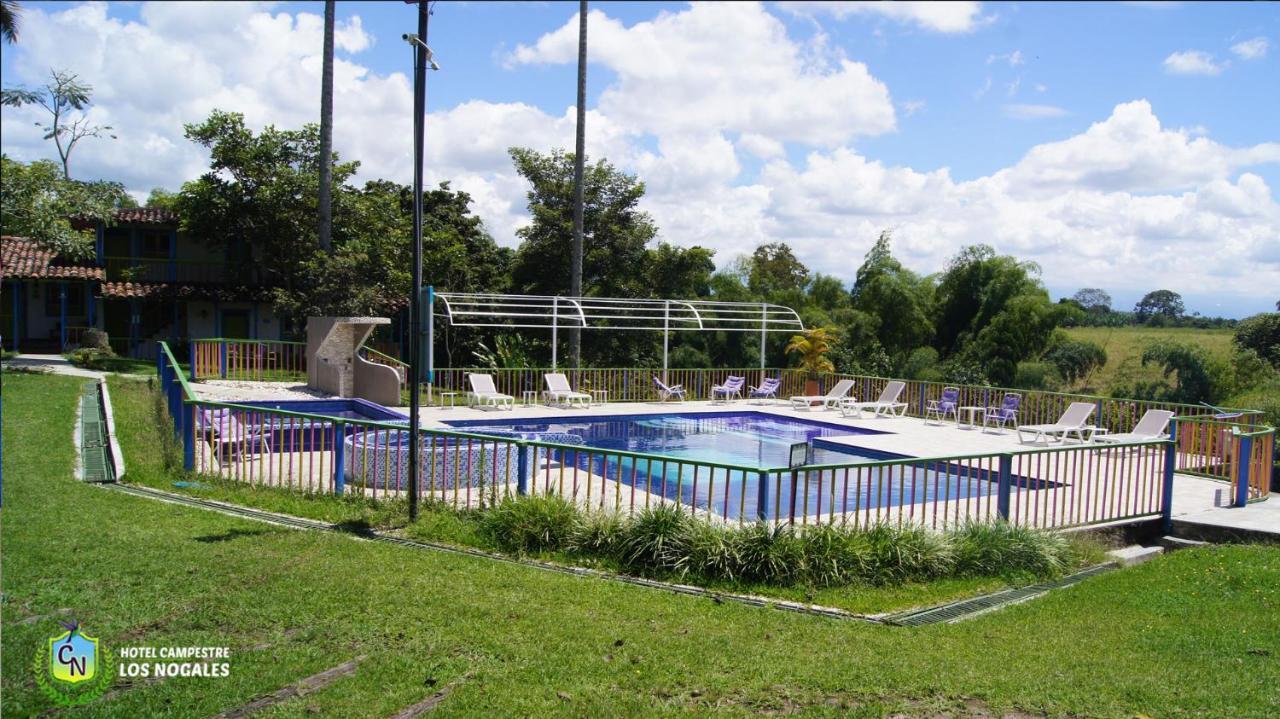 Hotel Campestre Los Nogales Quimbaya Exterior photo