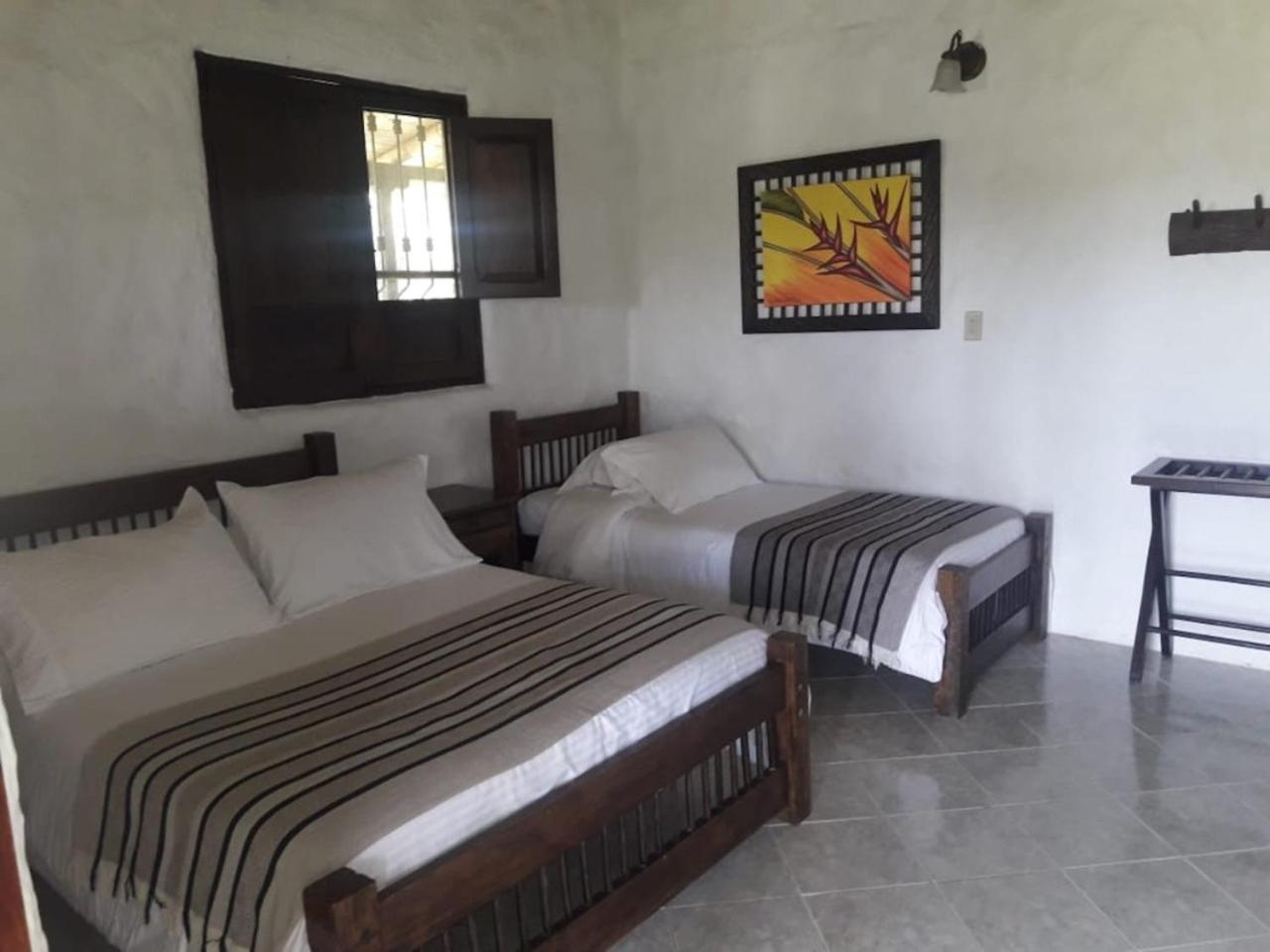 Hotel Campestre Los Nogales Quimbaya Exterior photo